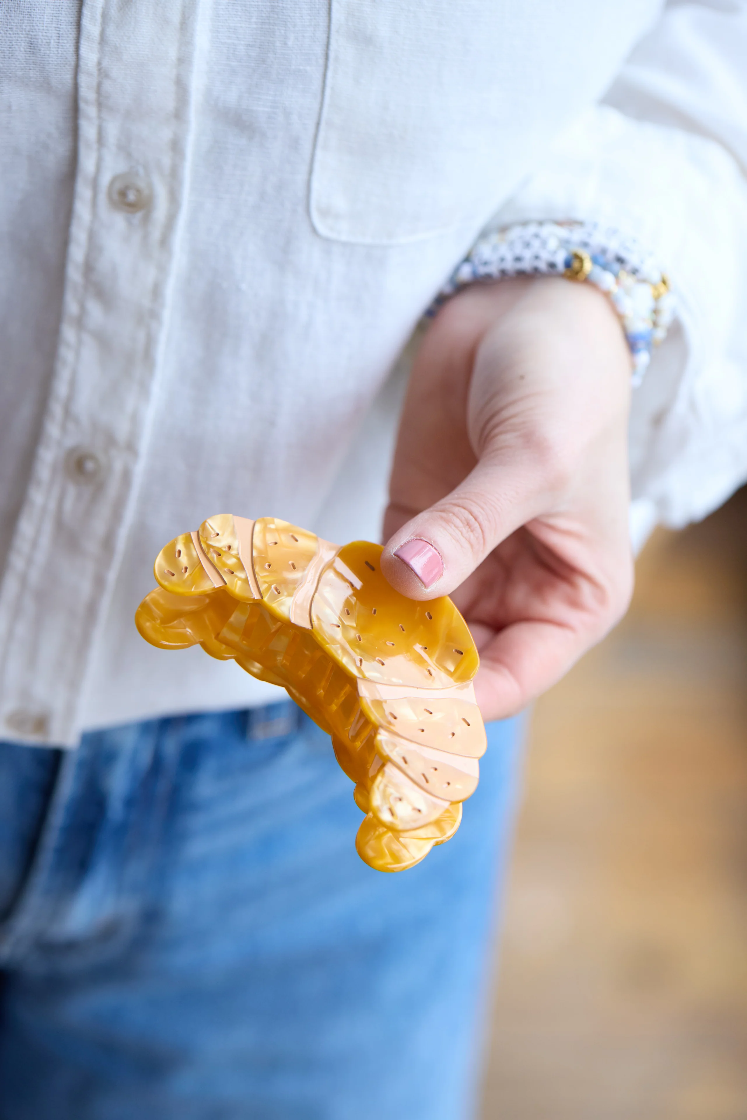 le croissant hair clip - Image 4