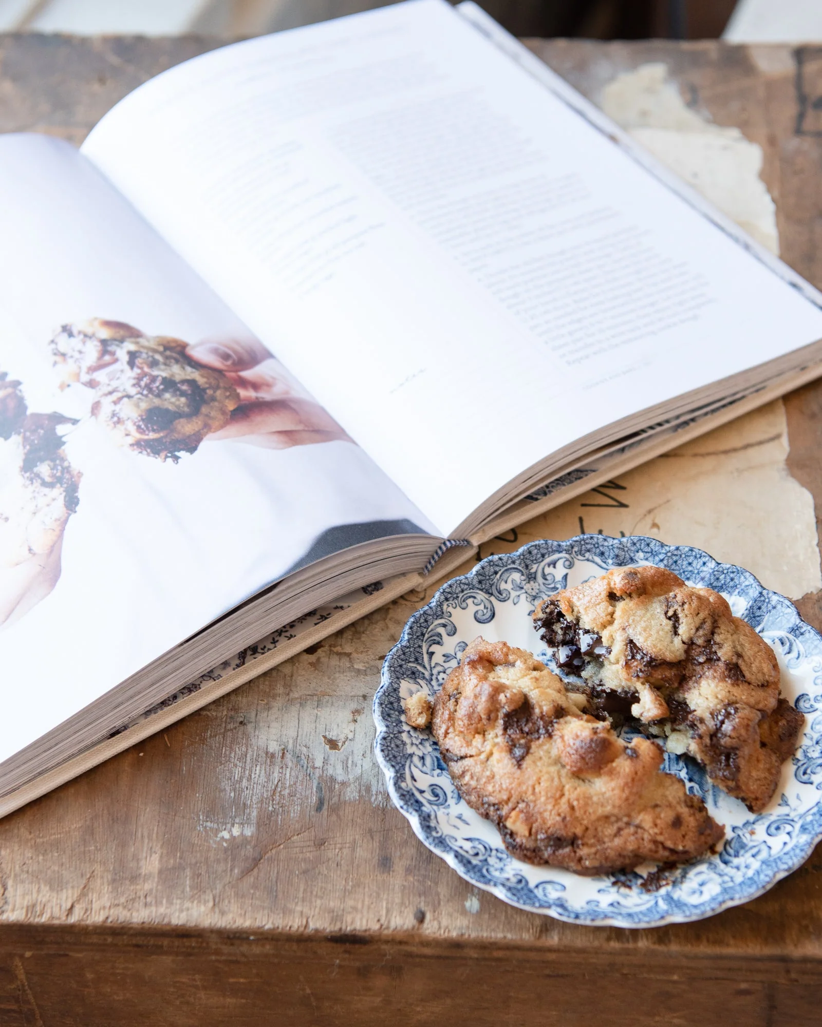 nutty chocolate chip cookies gift box - Image 3